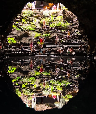 Los Jameos del Agua